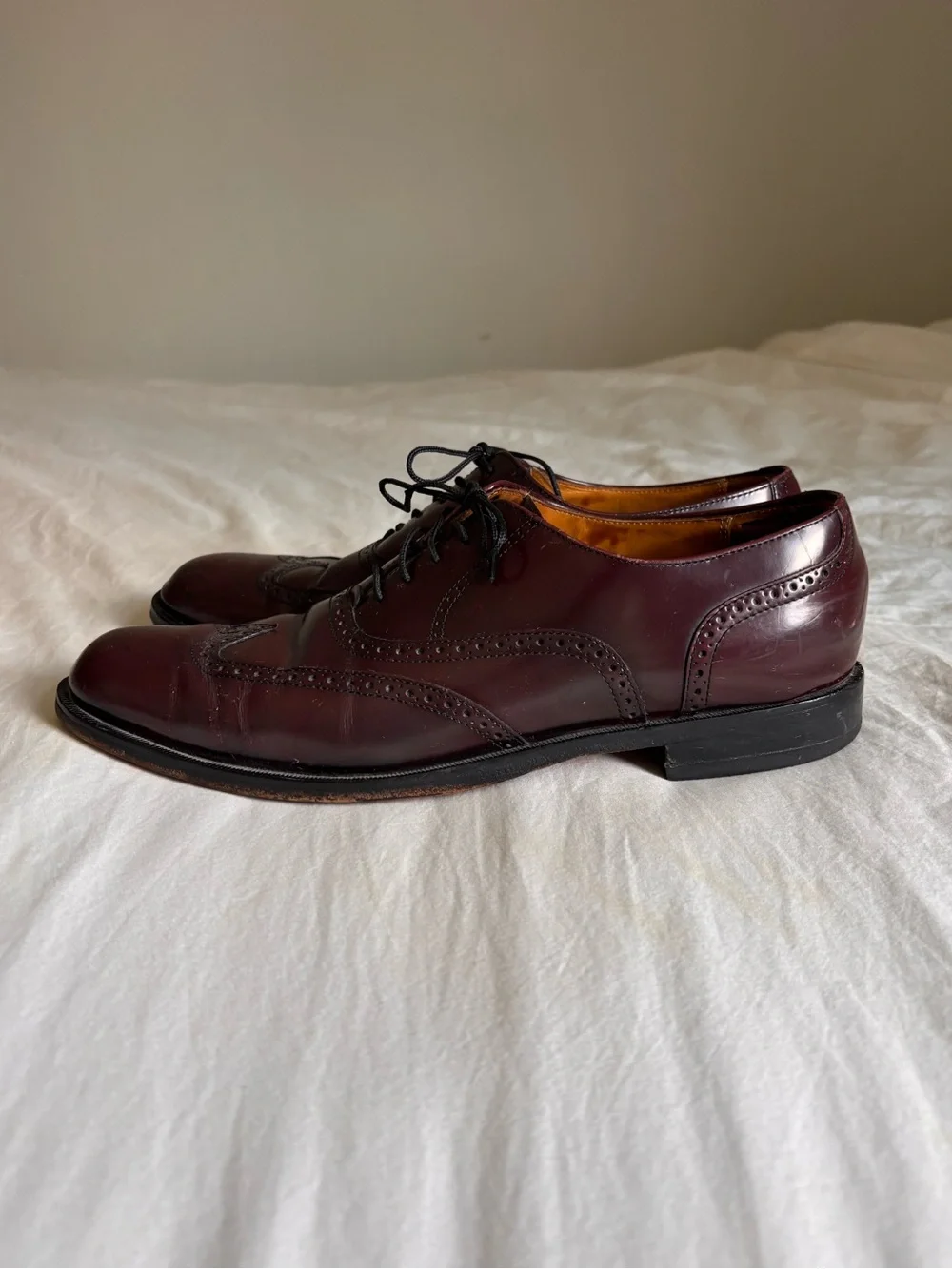 Vintage Cole Haan Burgundy Wingtip Oxford Dress Shoes • Size 11.5